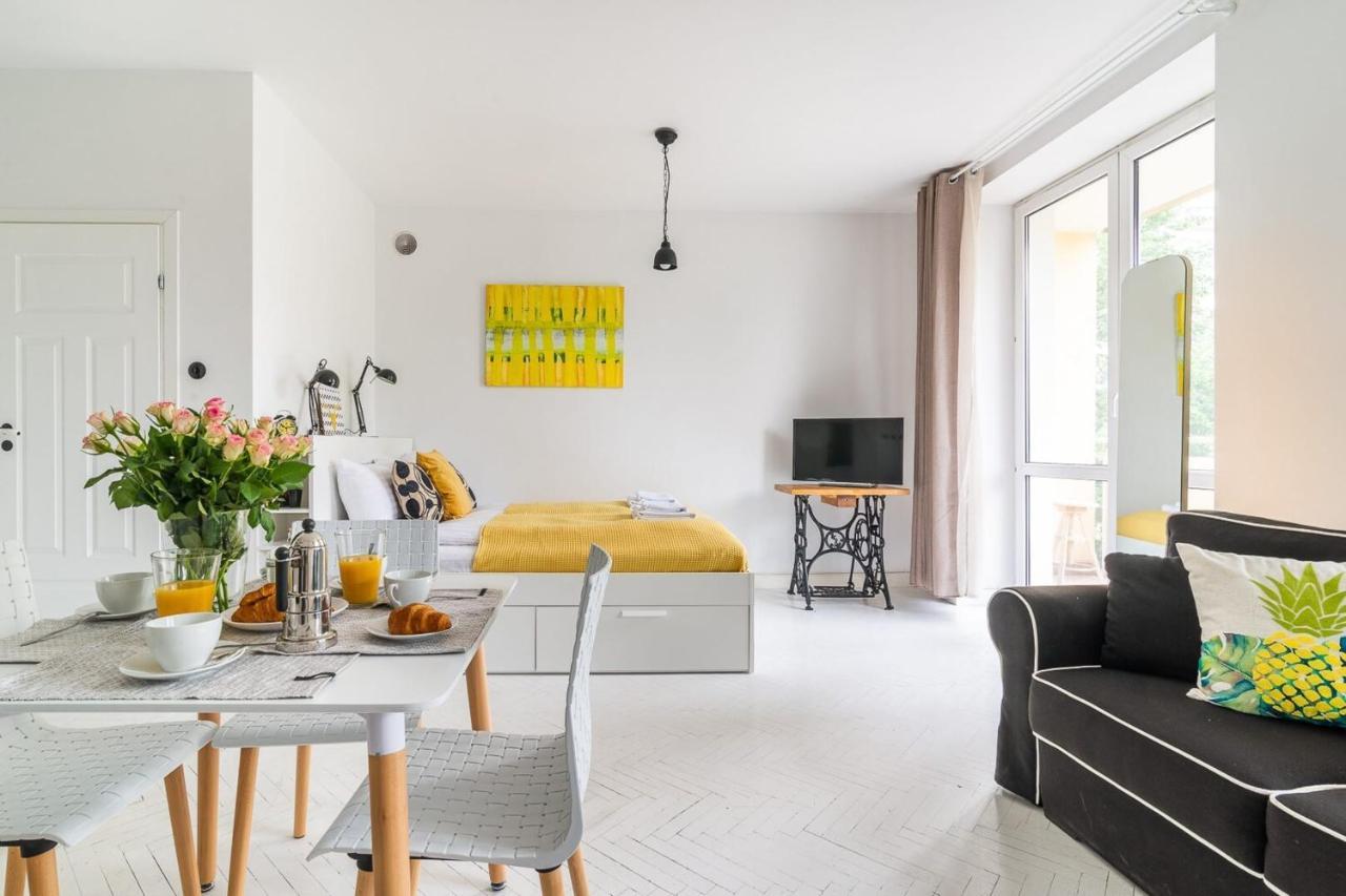Rent Like Home - Wilcza 22A Varsó Kültér fotó