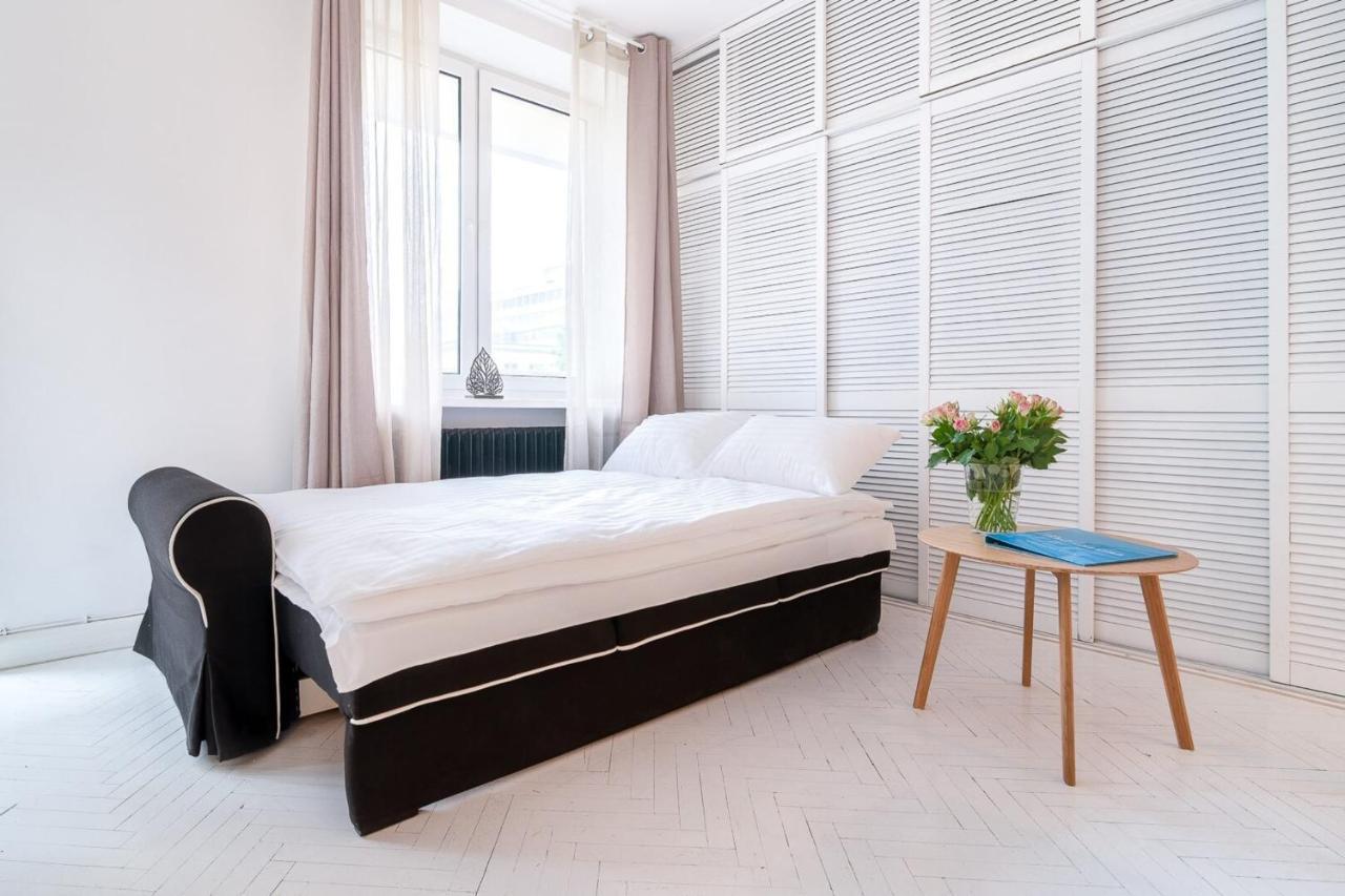 Rent Like Home - Wilcza 22A Varsó Kültér fotó