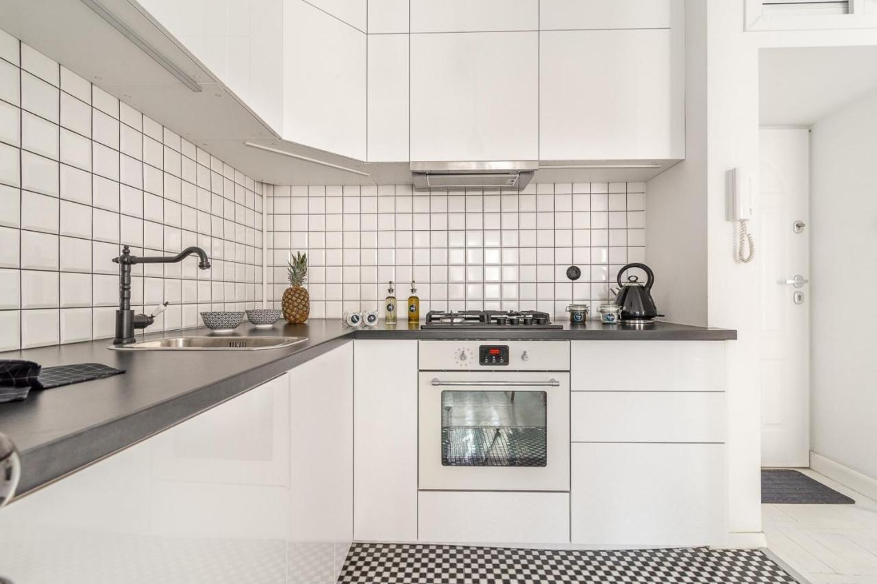 Rent Like Home - Wilcza 22A Varsó Kültér fotó