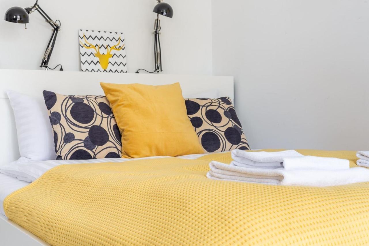 Rent Like Home - Wilcza 22A Varsó Kültér fotó